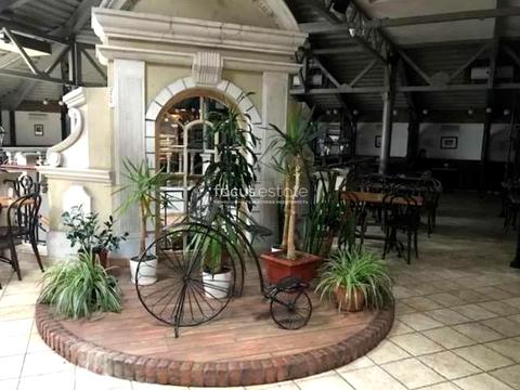 комерційна за адресою Петра Сагайдачного вул., 24