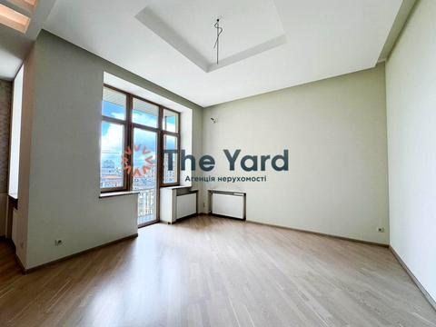 комерційна за адресою Круглоуніверситетська вул., 14