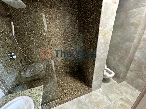 комерційна за адресою Круглоуніверситетська вул., 14