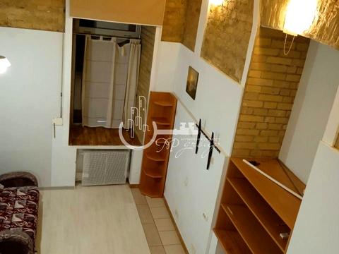 комерційна за адресою Михайлівський пров., 9-Б