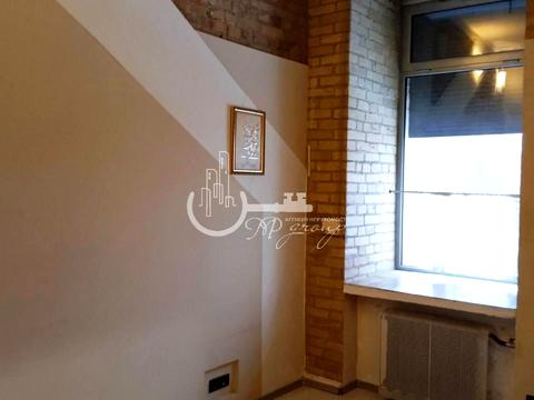 комерційна за адресою Михайлівський пров., 9-Б