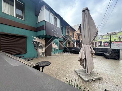 комерційна за адресою проспект Металургів, 38