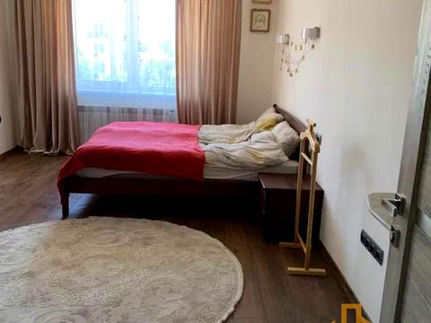 квартира за адресою Хіри, 19