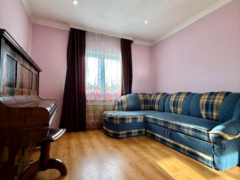 будинок за адресою Джерельна