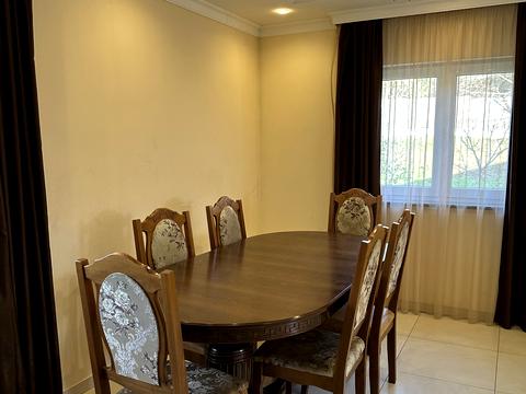 будинок за адресою Джерельна