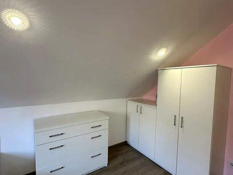 будинок за адресою Джерельна