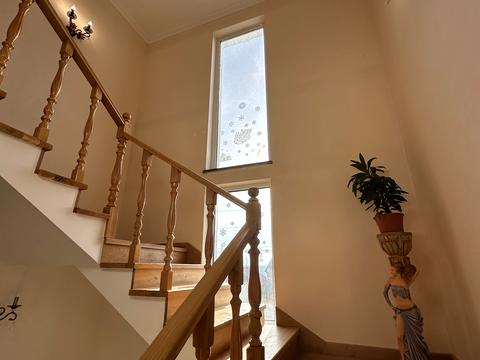 будинок за адресою Джерельна