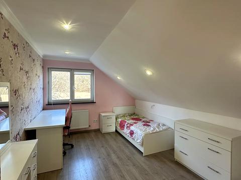 будинок за адресою Джерельна