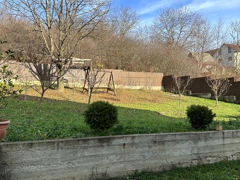 будинок за адресою Джерельна