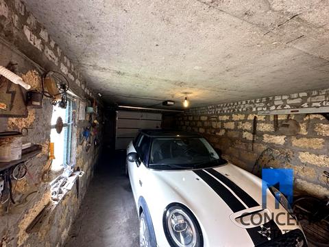 будинок за адресою Орлина вул., 118