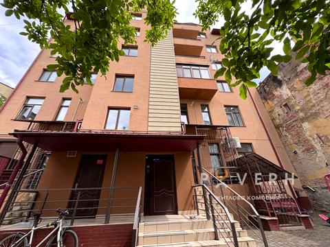 квартира за адресою Кардинала Любомира Гузара вул., 27