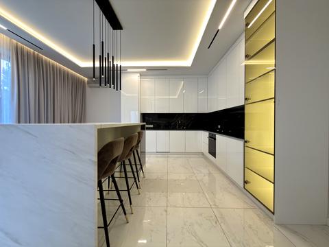 дом по адресу Озерна