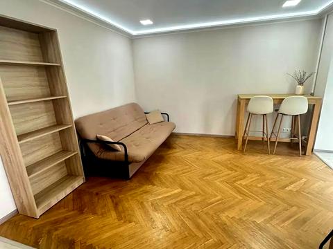 квартира по адресу Кловский спуск (Кловський), 20