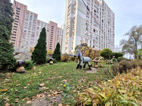 квартира за адресою Ревуцького вул., 7-А