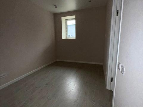 комерційна за адресою Березинська вул., 38Б