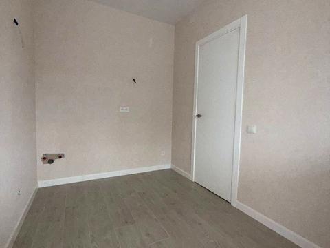 комерційна за адресою Березинська вул., 38Б