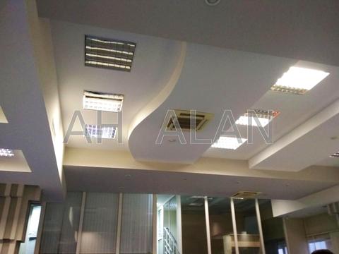 комерційна за адресою Сім'ї Прахових вул. (Гайдара), 22