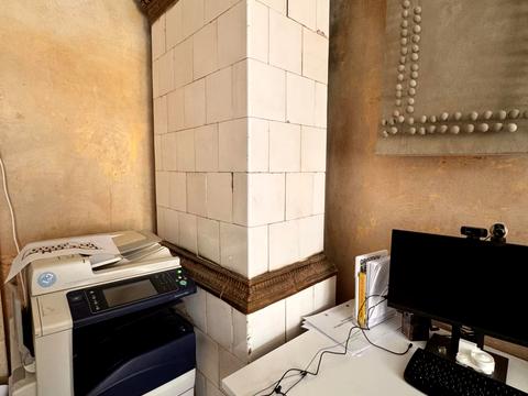 комерційна за адресою Івана Франка вул., 3