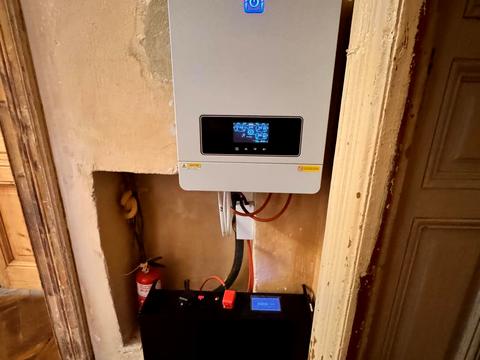 комерційна за адресою Івана Франка вул., 3