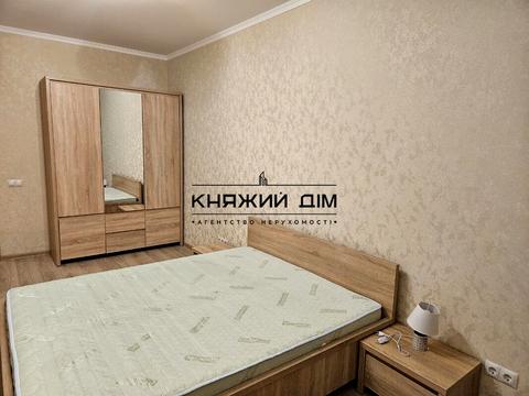 квартира за адресою Дніпровська набережна вул., 26-А