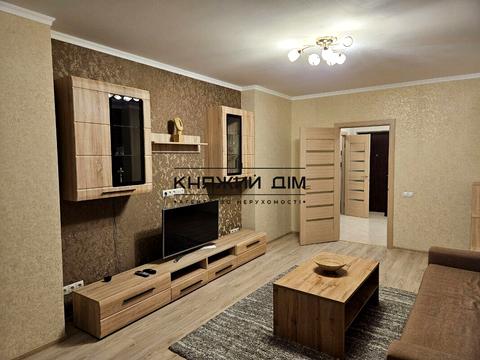 квартира за адресою Дніпровська набережна вул., 26-А