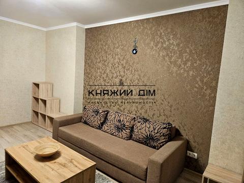 квартира за адресою Дніпровська набережна вул., 26-А