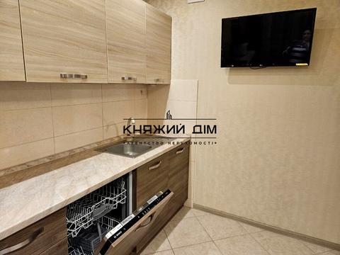 квартира за адресою Дніпровська набережна вул., 26-А