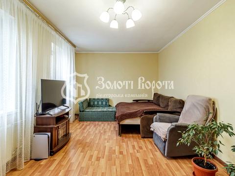 квартира за адресою Менделєєва вул., 12