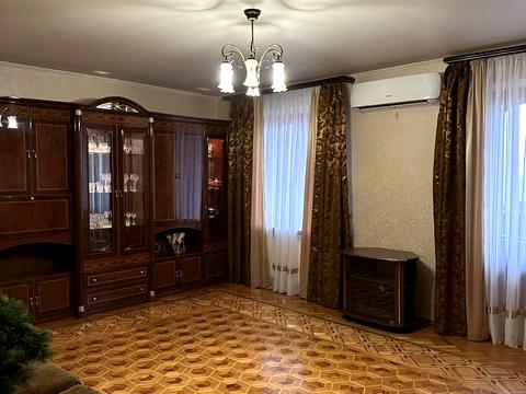 квартира за адресою Стадіонний проїзд, 21