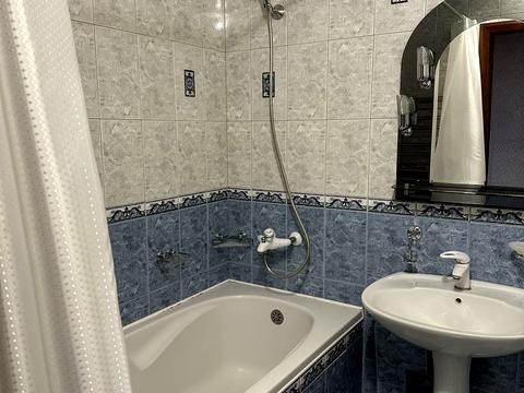 квартира за адресою Стадіонний проїзд, 21