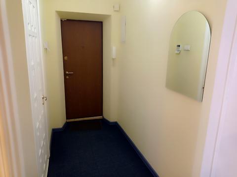 комерційна за адресою Спаська вул., 25