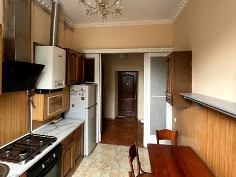 квартира за адресою Зелена вул., 25