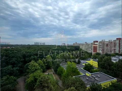 квартира за адресою Академіка Заболотного вул., 12