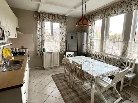 будинок за адресою Центральна вул.