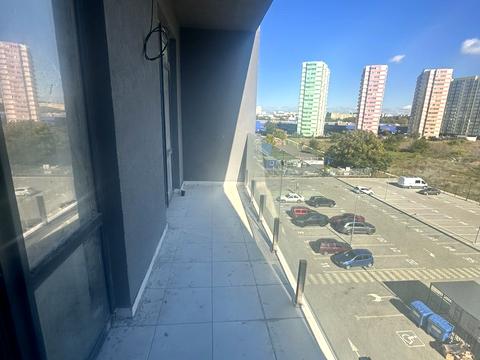 коммерческая по адресу Небесной Сотни просп. (Маршала Жукова), 95