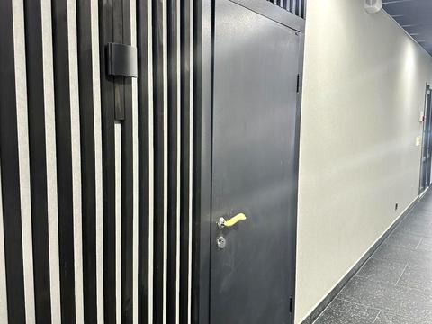 коммерческая по адресу Небесной Сотни просп. (Маршала Жукова), 95