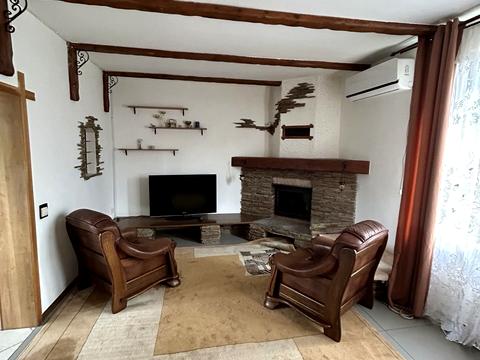 будинок за адресою Центральна вул.