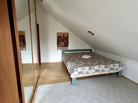 будинок за адресою Центральна вул.