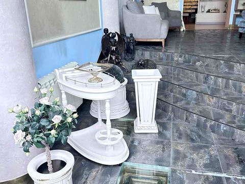 комерційна за адресою Володимира Івасюка просп. (Героїв Сталінграду), 10-А