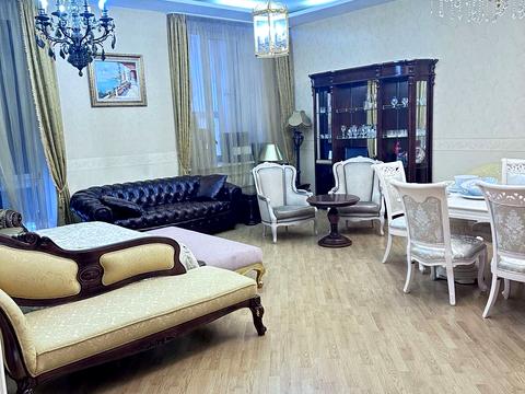 комерційна за адресою Володимира Івасюка просп. (Героїв Сталінграду), 10-А