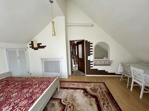 будинок за адресою Центральна вул.