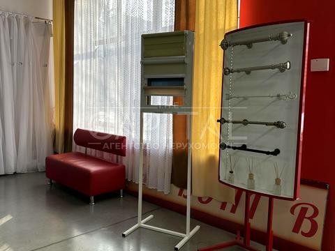 коммерческая по адресу Михайла Грушевського бульв., 13