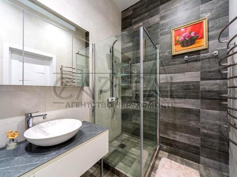 дом по адресу Осіння