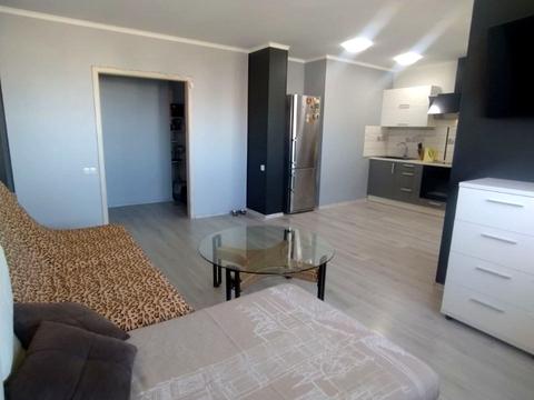 квартира за адресою Захисників України вул. (1-го Травня), 40