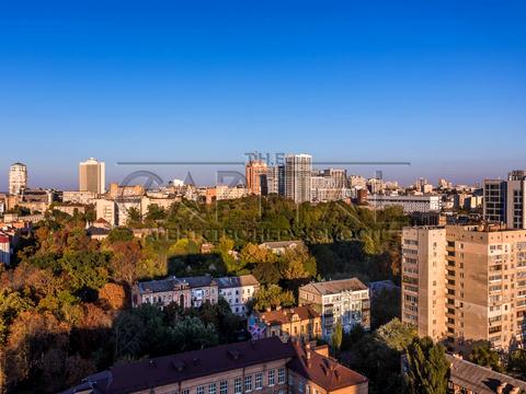 квартира по адресу Александра Конисского ул., 37/41