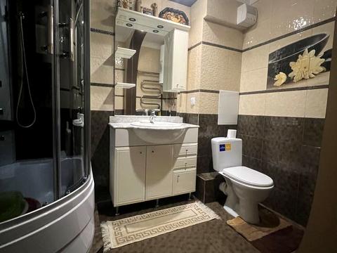 квартира за адресою Червоної Калини просп. (Володимира Маяковського), 4-В