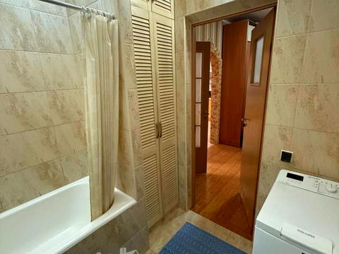 квартира за адресою Анни Ахматової вул., 13