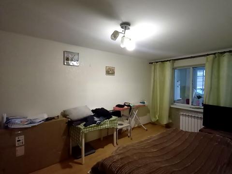 квартира за адресою Героїв Крут вул. (Валентини Терешкової), 4