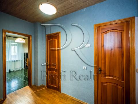 квартира за адресою Ревуцького вул., 42-Б