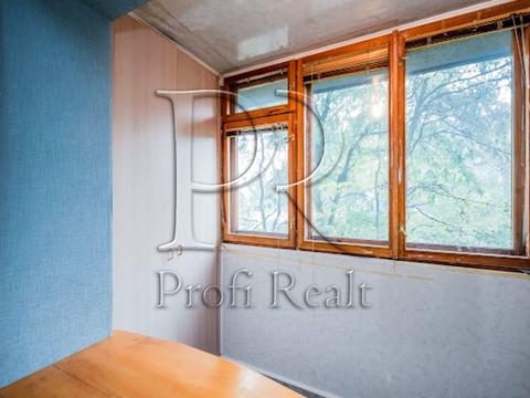 квартира за адресою Ревуцького вул., 42-Б